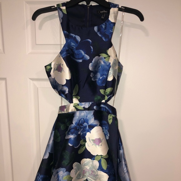 Cocktail Dress size 1 - Picture 3 of 7